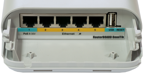 RBOmniTikUPA-5HnD Mikrotik RBOmniTikUPA-5HnD 5Ghz 2x7.5 dBi, 802.11a/n, Poe Out, PTP/PTMP L4